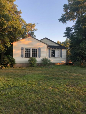 Private Cottage in Rural Setting